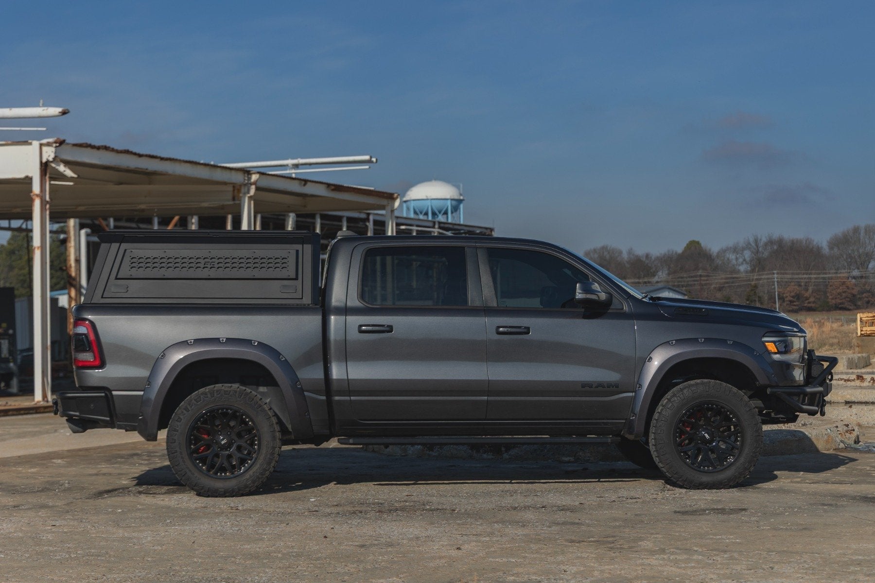 Rough Country Retractable Truck Bed Step for 2010-2018 Ram 1500