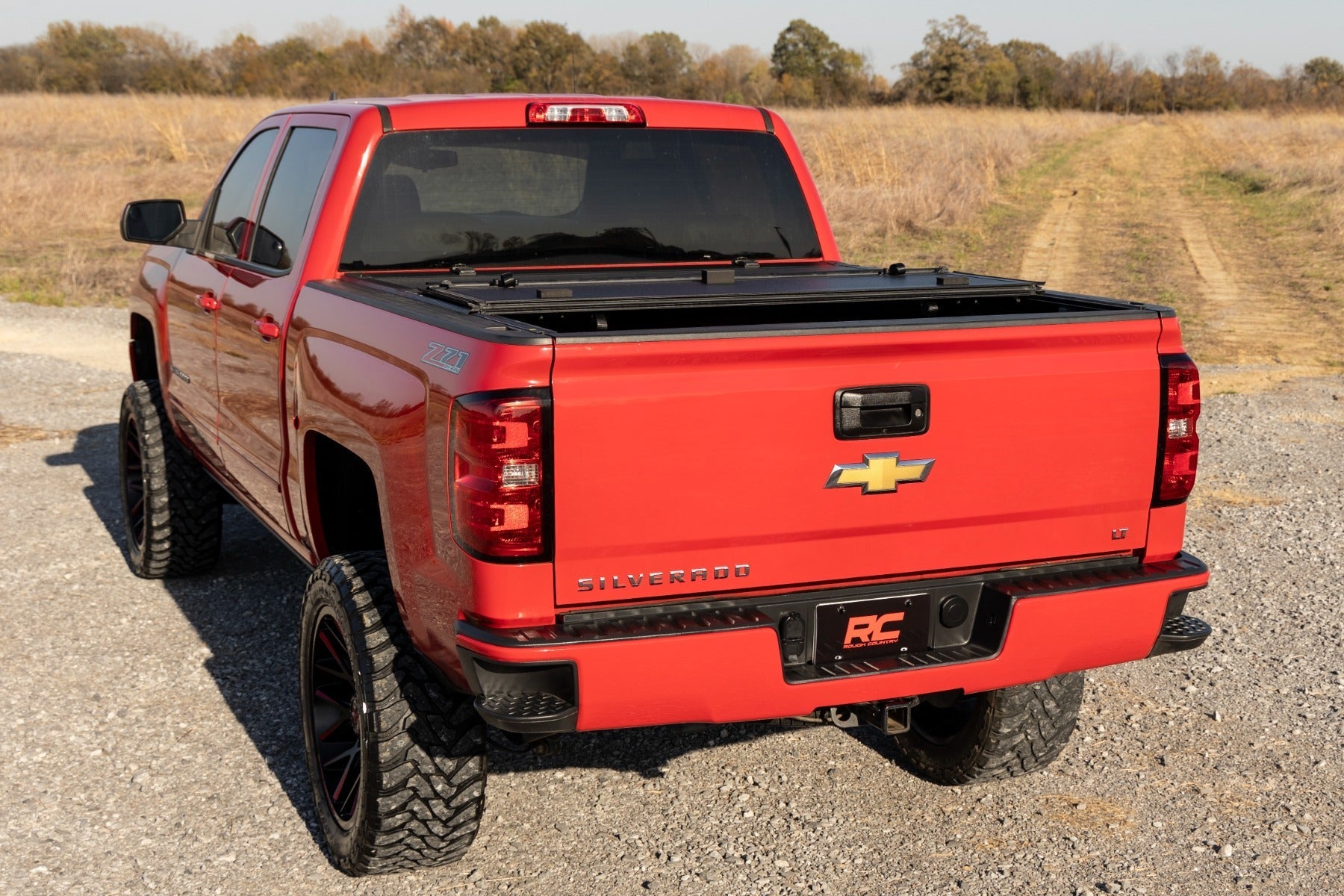Rough Country Hard Tri Fold Aluminum Tonneau Cover for 2014-2019 GMC Sierra 1500 2500HD 3500HD