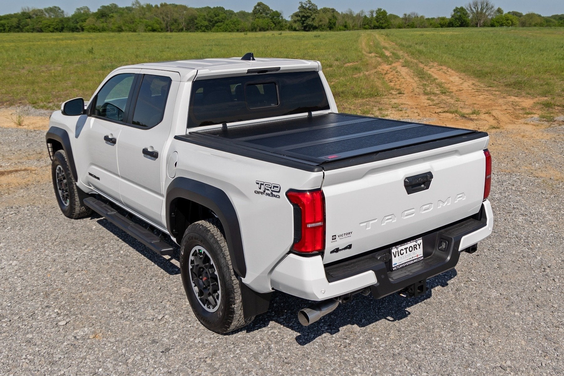 Rough Country Aluminum Low Profile Tonneau Bed Cover for 2024-2026 Toyota Tacoma