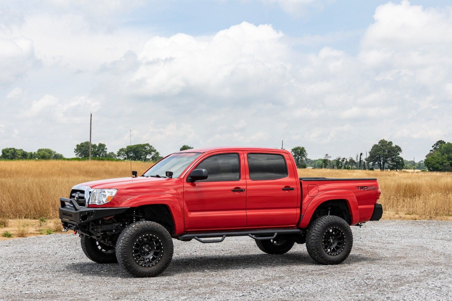 Rough Country High Clearence Winch Bumper with LED Lights for 2005-2011 Toyota Tacoma