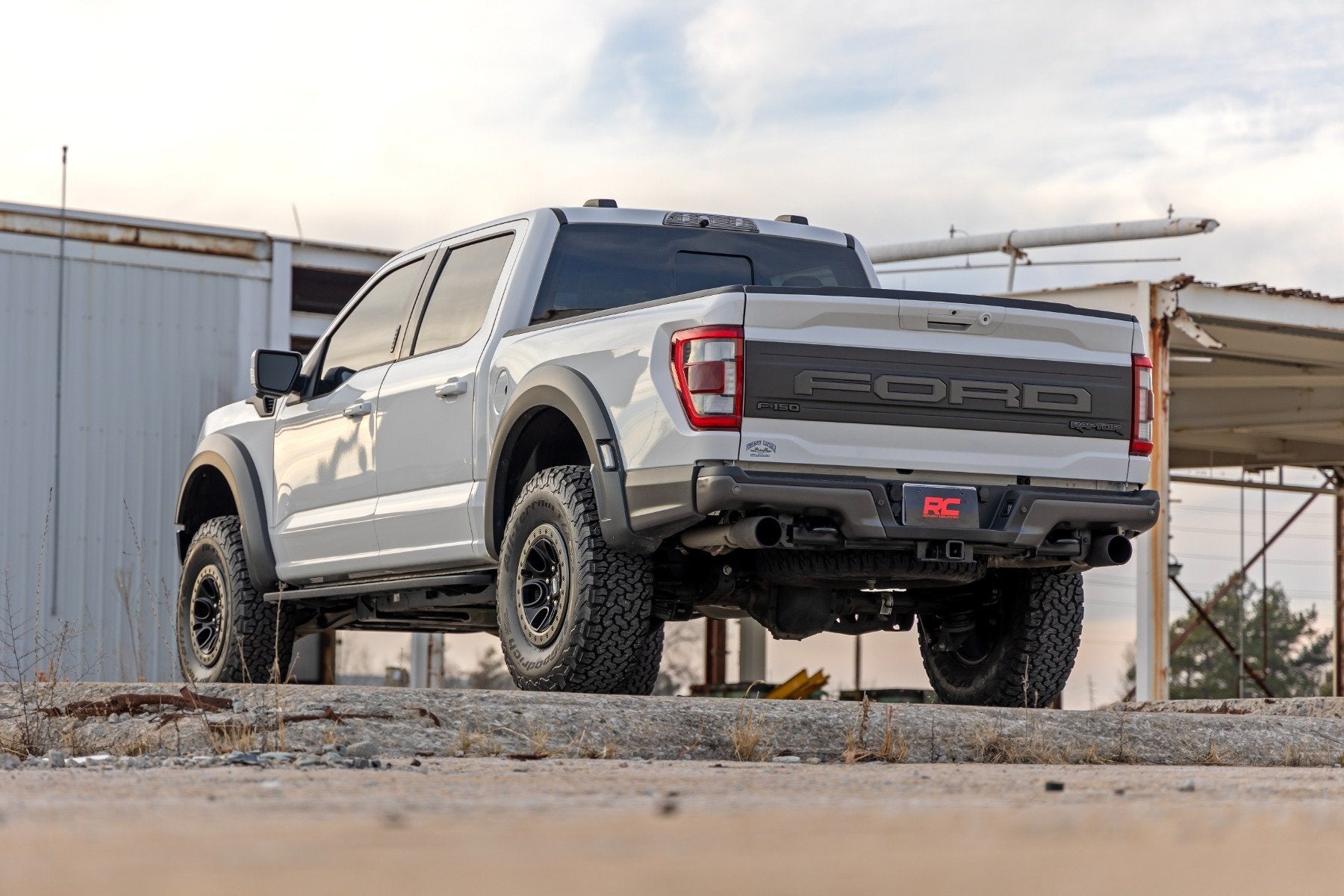 Rough Country 2.5 Inch Lift Kit for 2021-2025 Ford F-150 Raptor
