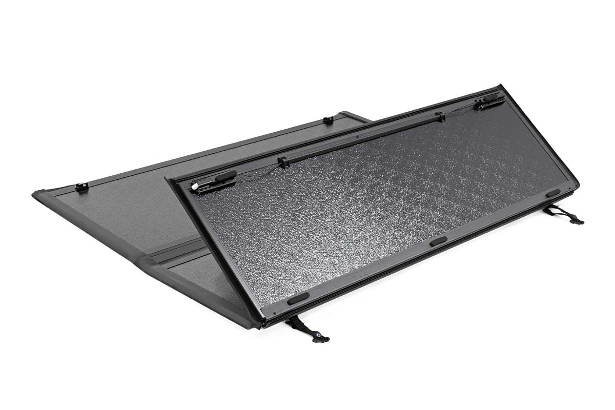 Rough Country Low Profile Tri Fold Aluminum Tonneau Cover for 2014-2019 Silverado Sierra 1500 2500HD 3500HD