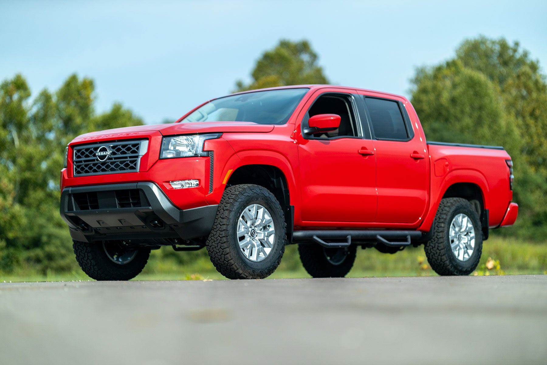 2.5 Inch Lift Kit | M1 Struts/M1 | Nissan Frontier 4WD (2005-2026)