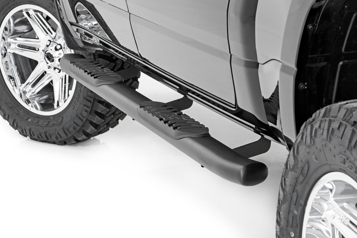 Oval Nerf Step | Crew Cab | Black | Ram 1500 (19-26)/1500 TRX (21-24)
