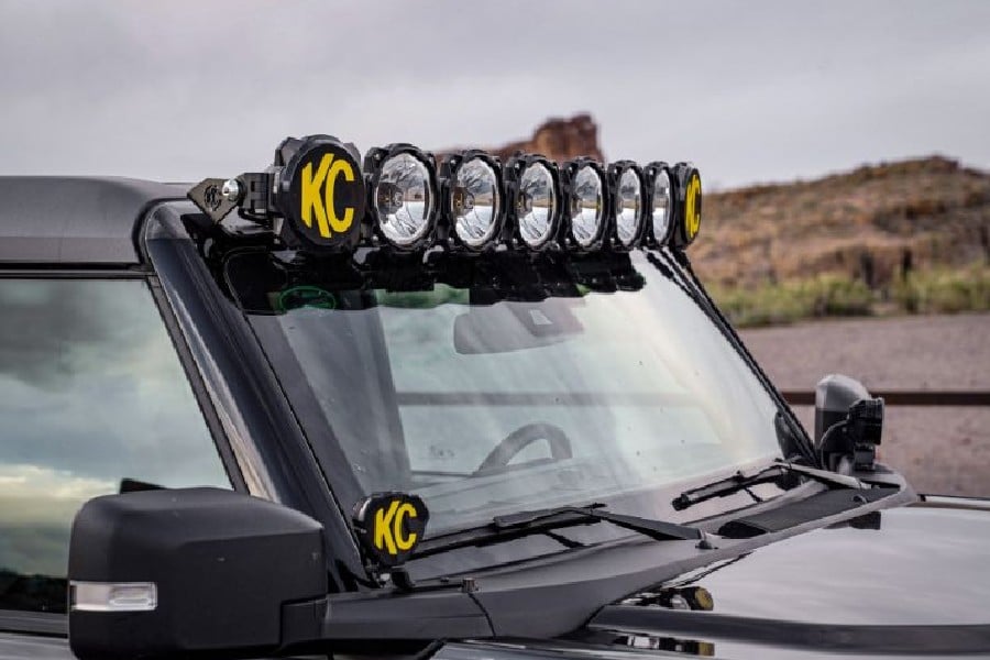 KC HiLiTES 21+ Ford Bronco Gravity LED Pro6 50in Light Bar Kit