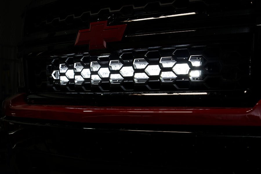 Rough Country 70624 LED Light Bar for 2014-2015 Chevy Silverado 1500 - 30 in.