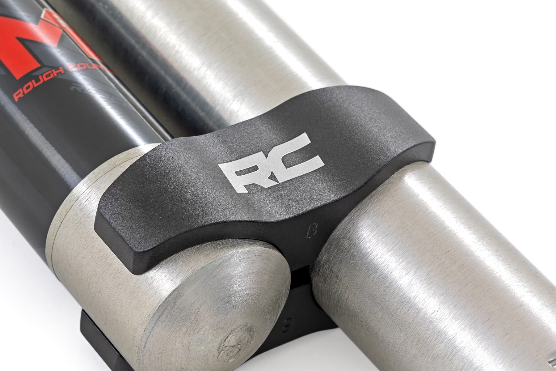 M1R Monotube Rear Shocks | 3-6.5" | Chevy/GMC 2500 SUV 2WD/4WD (2000-2010)