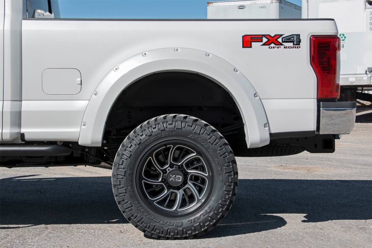 Pocket Fender Flares | YZ Oxford White | Ford F-250/F-350 Super Duty (17-22)