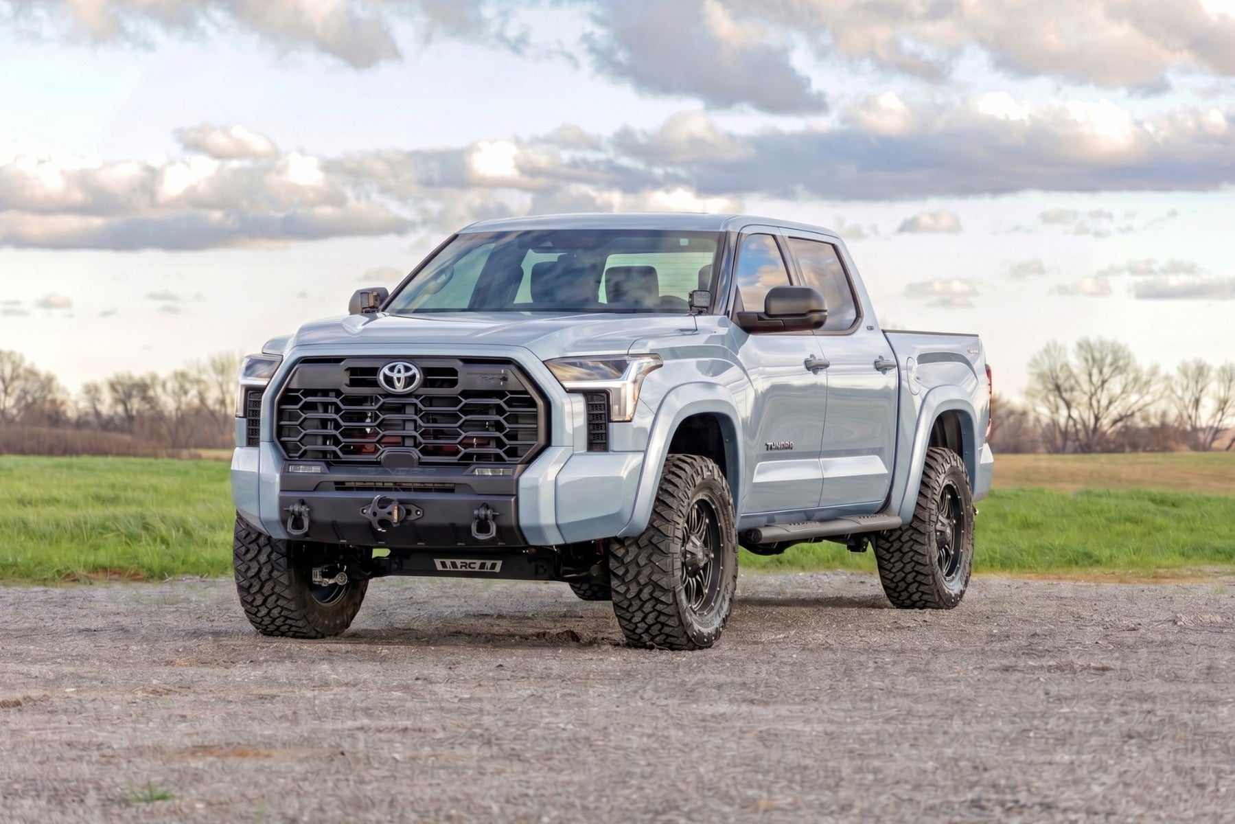 Sport Fender Flares | 1K6 Ice Edge | Toyota Tundra 2WD/4WD (2022-2026)