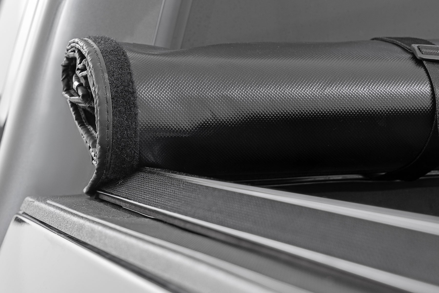 Rough Country 42716501 Soft Roll Up Tonneau Cover for 2016-2023 Toyota Tacoma (5' Bed)