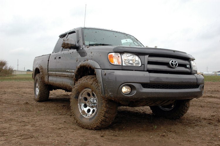 Rough Country 750 Billet Aluminum 2.5" Leveling Kit for 2000-2006 Toyota Tundra (2WD/4WD)