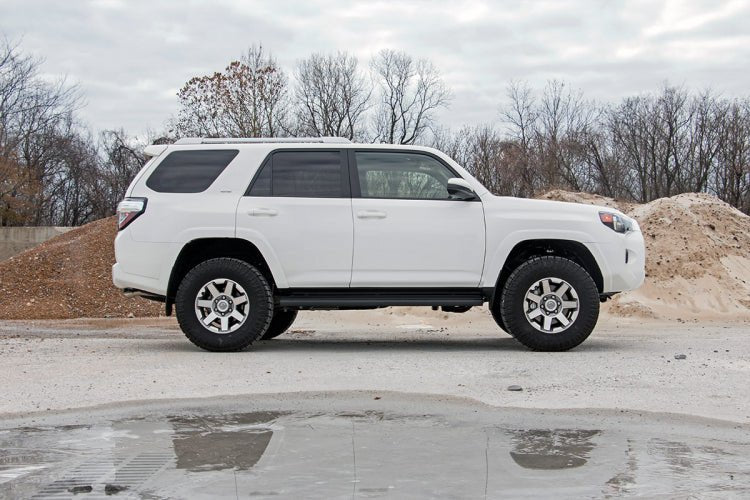 Rough Country 76744 Complete 2" Lift Kit with M1 Premium Struts for 2010-2023 Toyota 4Runner