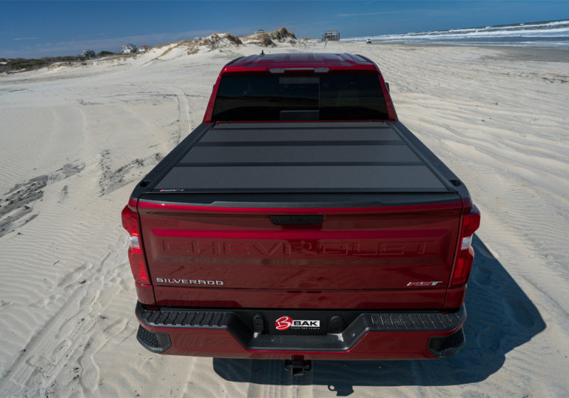 BAK 15-20 Chevy Colorado/GMC Canyon 6ft Bed BAKFlip MX4 Matte Finish