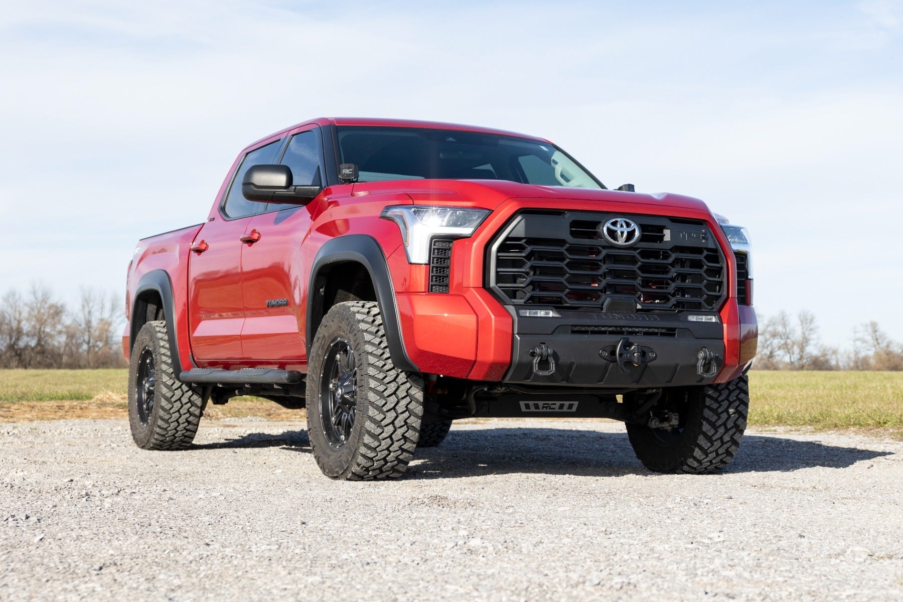 Rough Country 4 INCH LIFT KIT TOYOTA TUNDRA 2WD/4WD (2022-2023) 70430