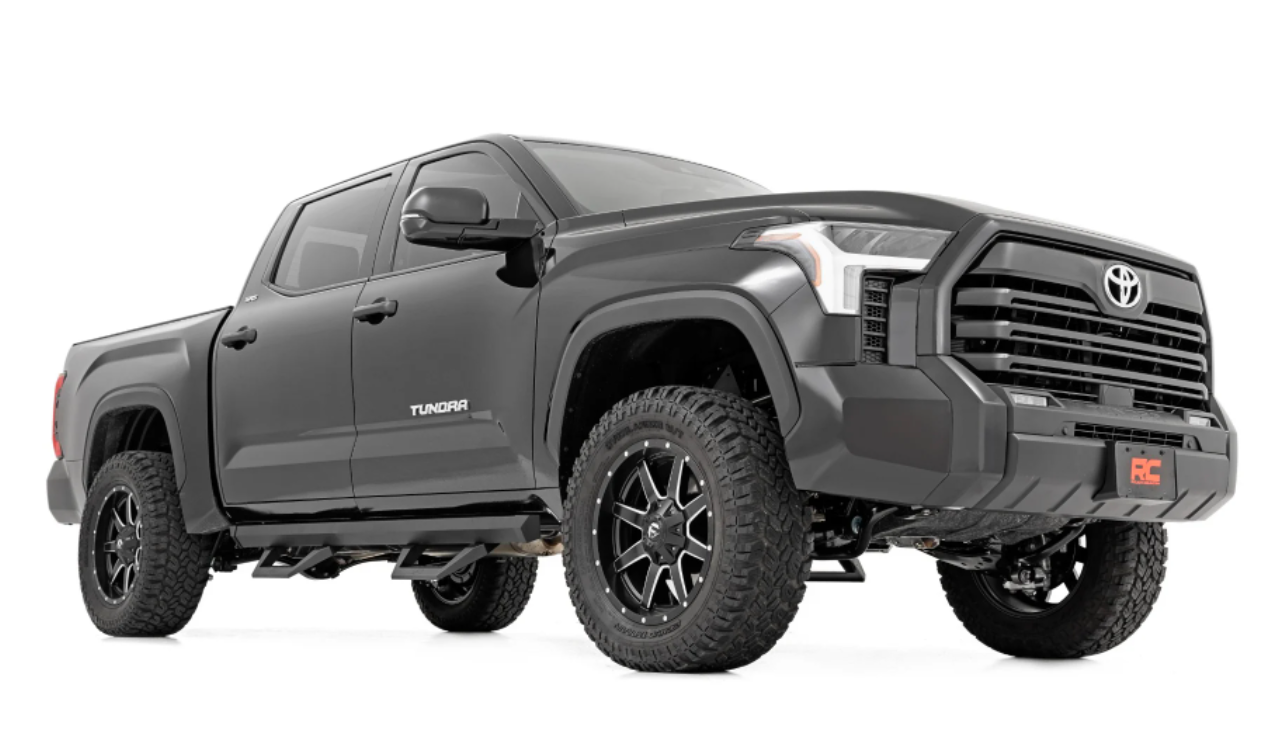 Rough Country 3.5 INCH LIFT KIT TOYOTA TUNDRA 4WD (2022) 70300