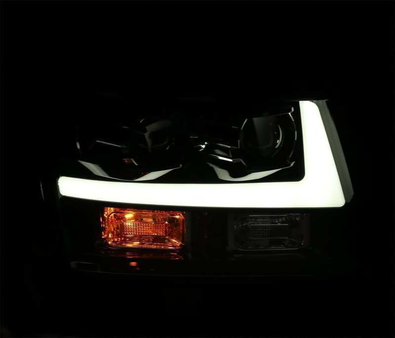 AlphaRex 07-14 Chevrolet Tahoe/Suburban LUXX Series LED Projector headlights Chrome w/DRL/Sequential