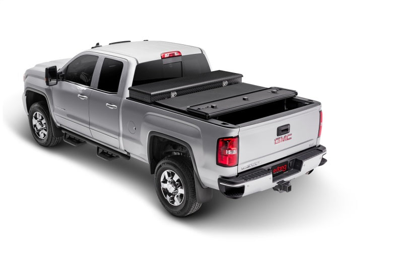 Extang 19-20 Chevy/GMC Silverado/Sierra 1500 (8 ft) Solid Fold 2.0 Toolbox