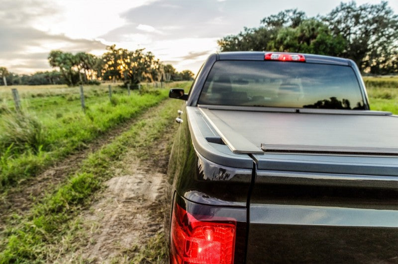 Roll-N-Lock 07-18 Toyota Tundra Regular Cab/Double Cab SB 77in A-Series Retractable Tonneau Cover