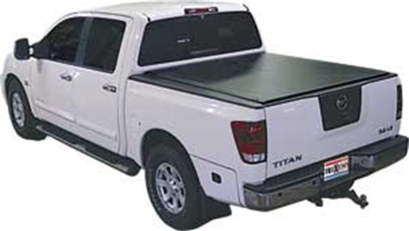 Truxedo 04-15 Nissan Titan 5ft 6in Lo Pro Bed Cover