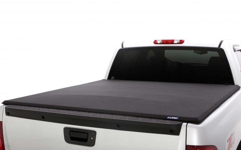 Lund 02-17 Dodge Ram 1500 (5.5ft. Bed) Genesis Elite Roll Up Tonneau Cover - Black