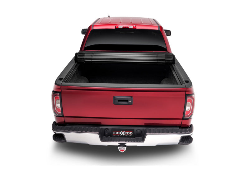 Truxedo 07-13 GMC Sierra & Chevrolet Silverado 1500/2500/3500 6ft 6in Sentry CT Bed Cover