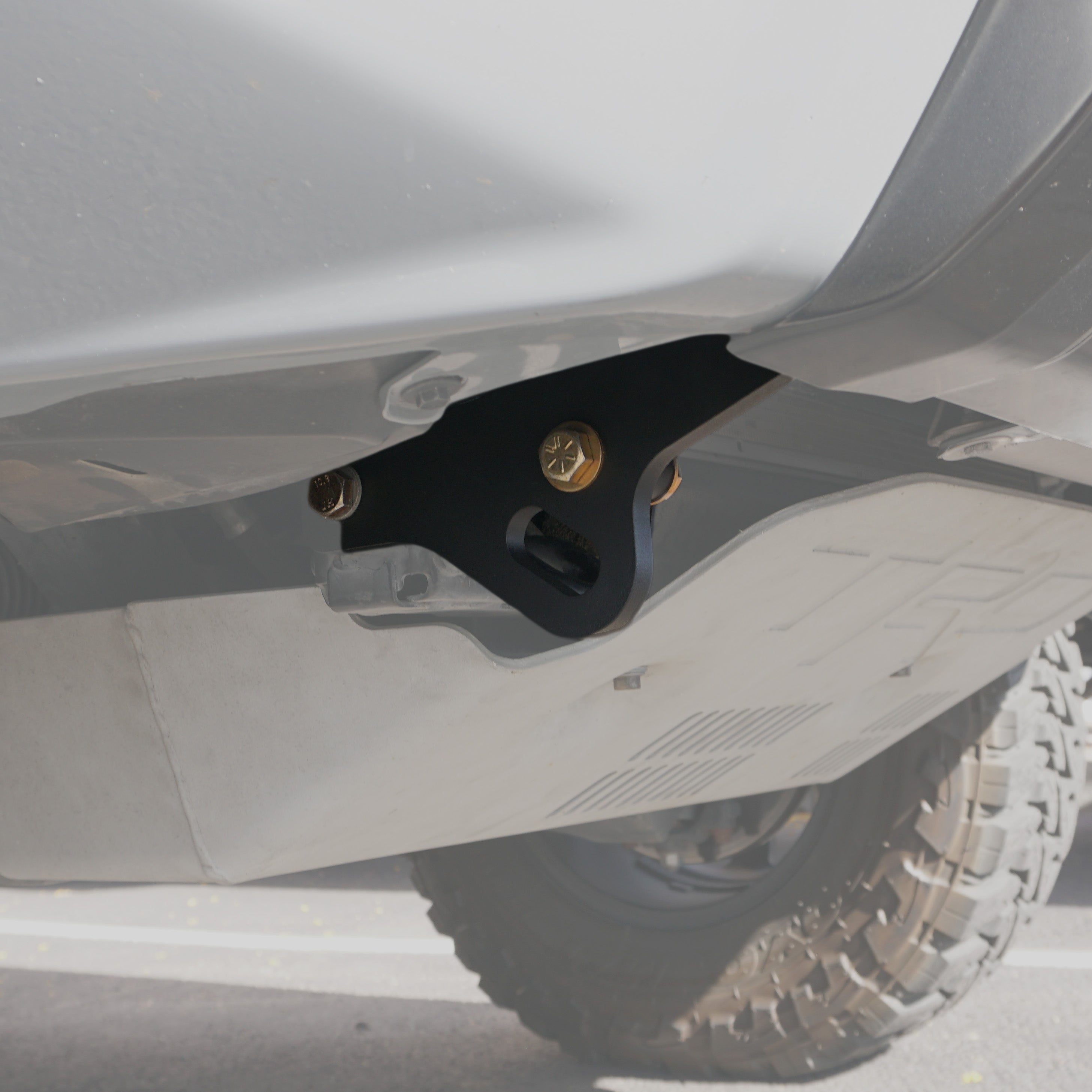 '10-Current Toyota 4Runner SDHQ Built Winch Mount