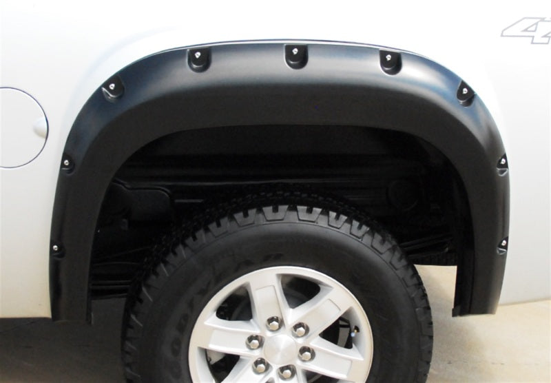 Lund 07-13 GMC Sierra 1500 RX-Rivet Style Smooth Elite Series Fender Flares - Black (2 Pc.)