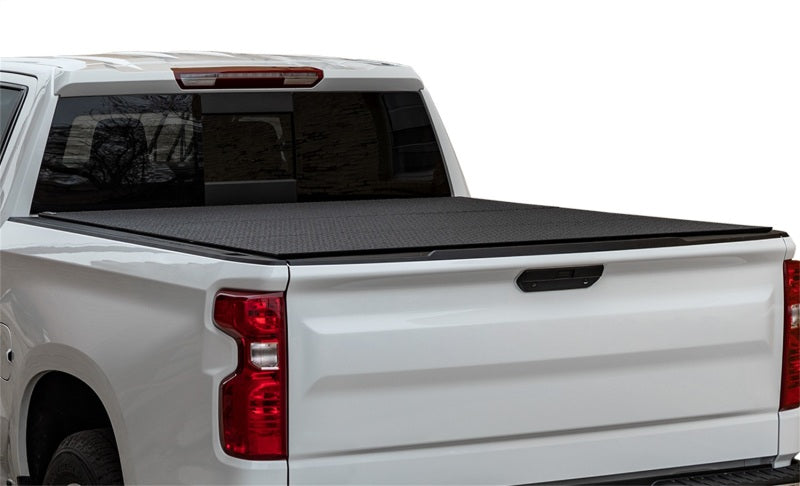 Access LOMAX Pro Series Tri-Fold Cover 07-19 Toyota Tundra 5ft 6in Bed - Blk Diamond Mist