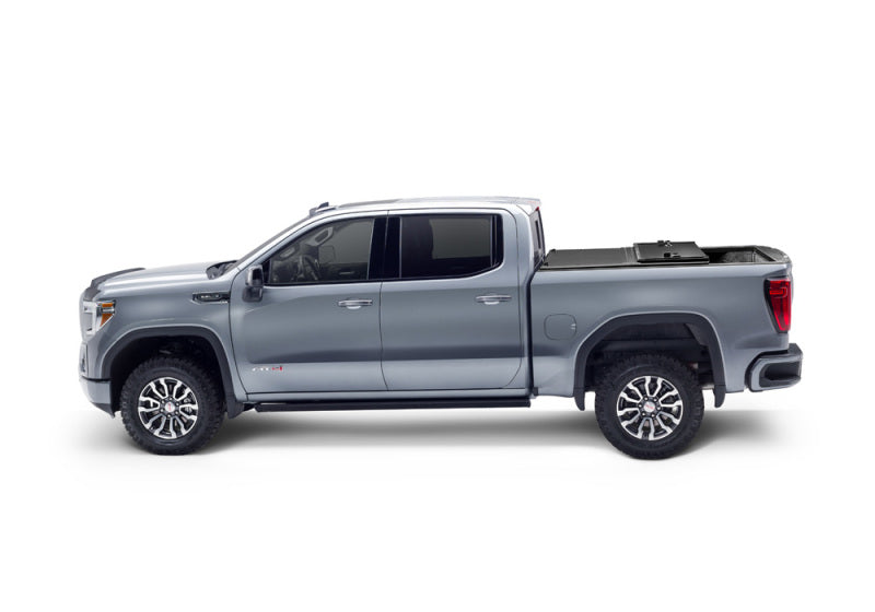 UnderCover 16-21 Toyota Tacoma Reg/Ext Cab 6ft Triad Bed Cover